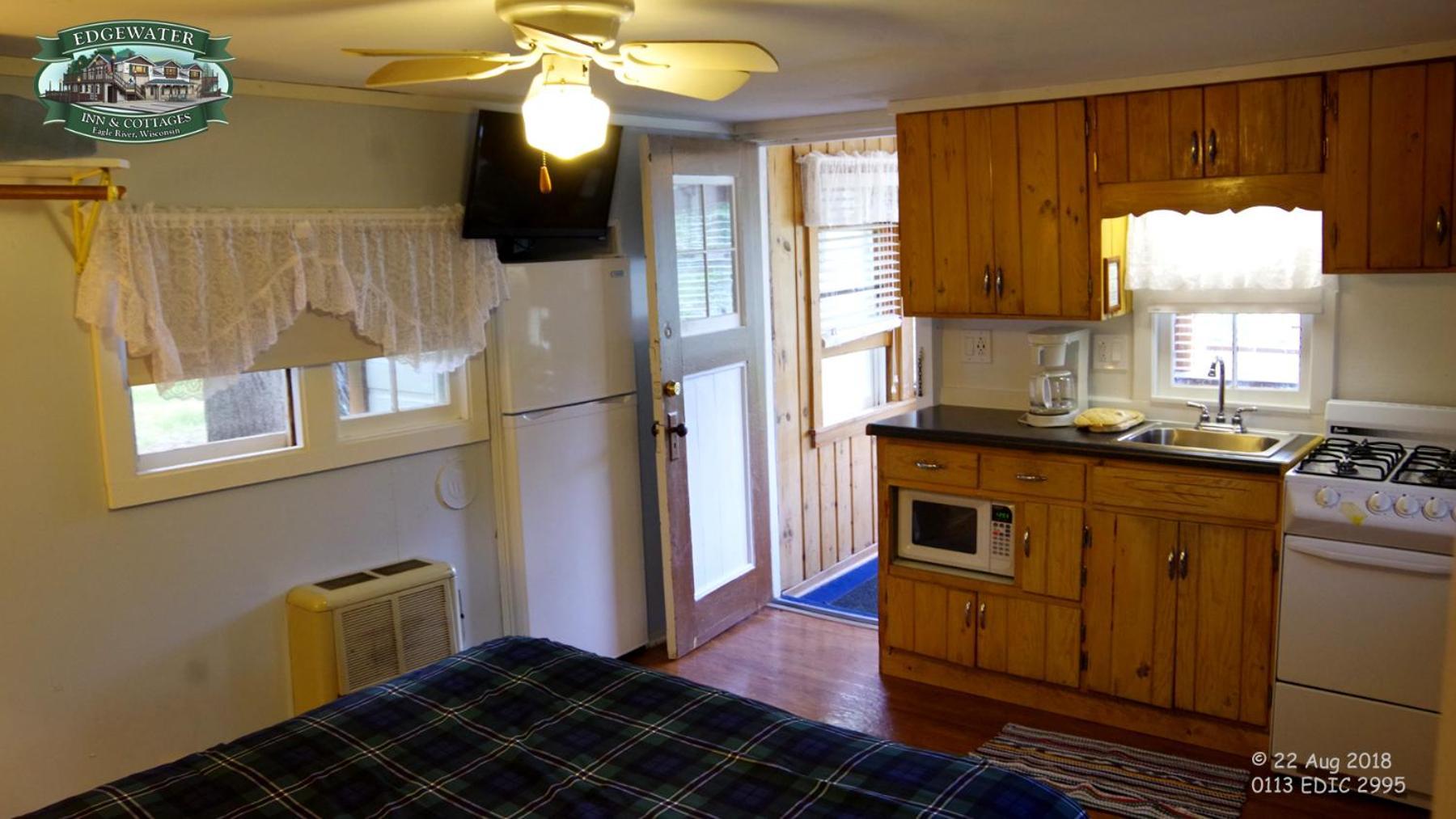 Edgewater Inn & Cottages Eagle River Quarto foto