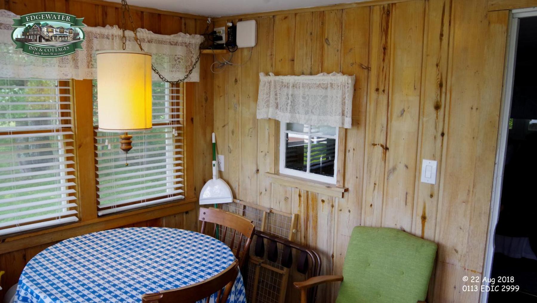 Edgewater Inn & Cottages Eagle River Quarto foto