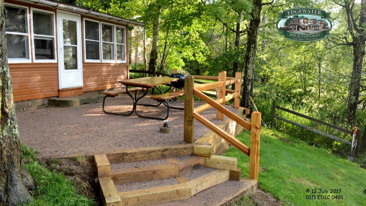 Edgewater Inn & Cottages Eagle River Quarto foto